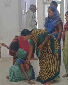 Married woman's body found hanging, dowry death alleged