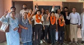 Mundanwas School team first in district level wrestling, honored