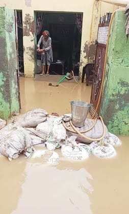 Waterlogging in Rajli settlements due to rain, villagers appealed for relief from waterlogging.