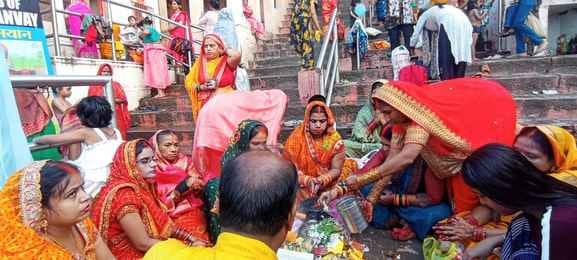Women kept Nirjala Vrat for the long life of their husbands