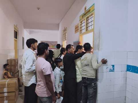 There is no anti-rabies serum in government hospitals