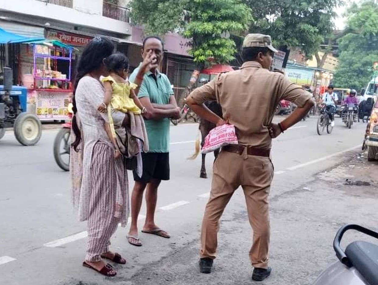 Wife of soldier reaches women police station and causes commotion