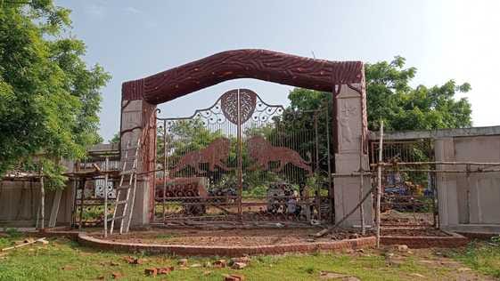 Four crores out of five crores have been spent, yet the beautification of the biodiversity park is incomplete