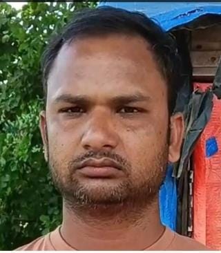 A young man tried to commit suicide by pouring petrol in the tehsil premises