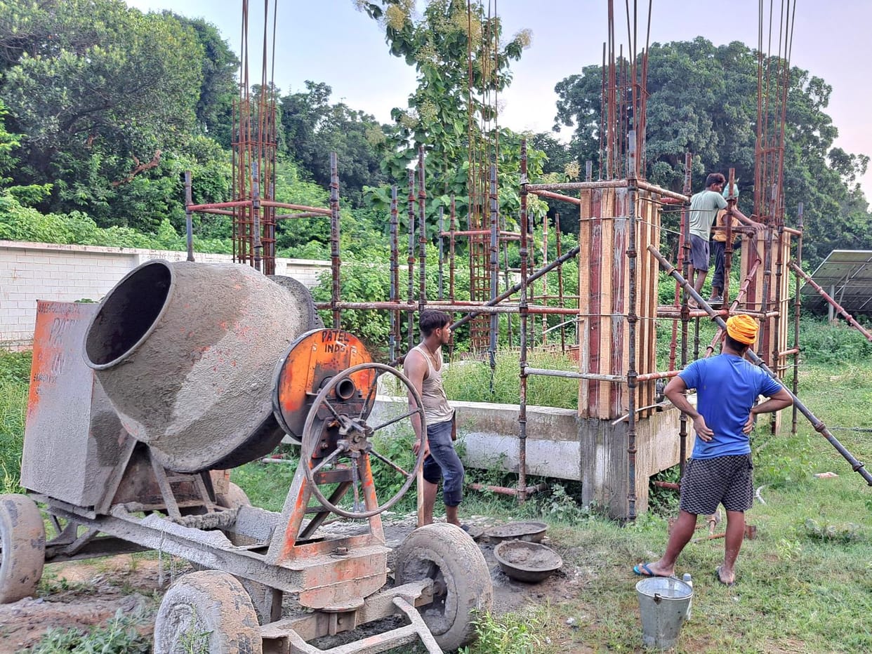 Construction of water tank started in Mukundpur