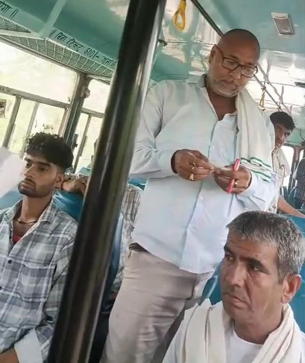 In 7 months, 3,064 ticketless passengers were caught, a fine of 9.20 lakhs was collected, and 4 flying squads of the Dadri transport department inspected 7,146 buses.