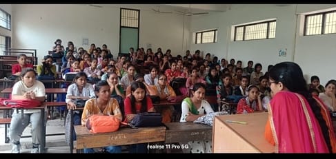 It is necessary to be self-reliant in today's time: Manisha