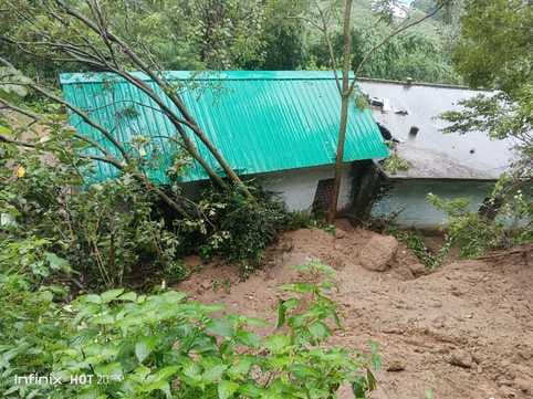 109 drinking water schemes of Jal Shakti Department stalled, more than 50 thousand families affected