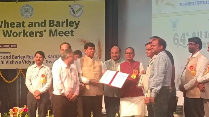 CSA's Dr. Vijay Kumar honored