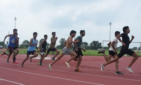 Shaurya ran fastest in 800 meters, Sachin ran fastest in 3000 meters