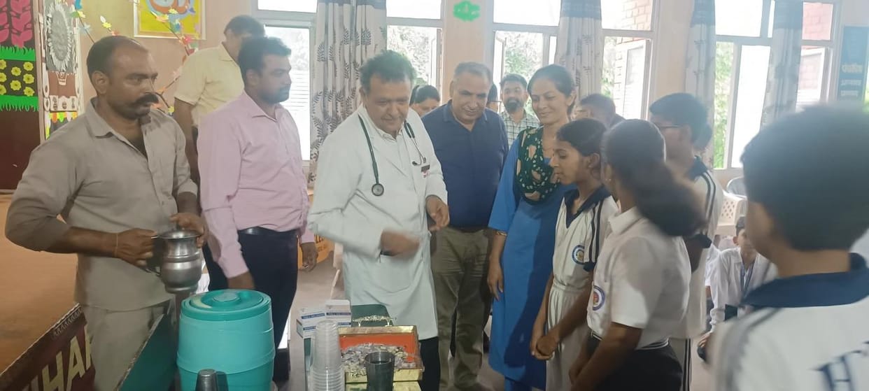 Albendazole tablets were given to children on National Deworming Day