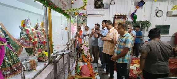 After the worship, the rehearsal for the Ramlila began