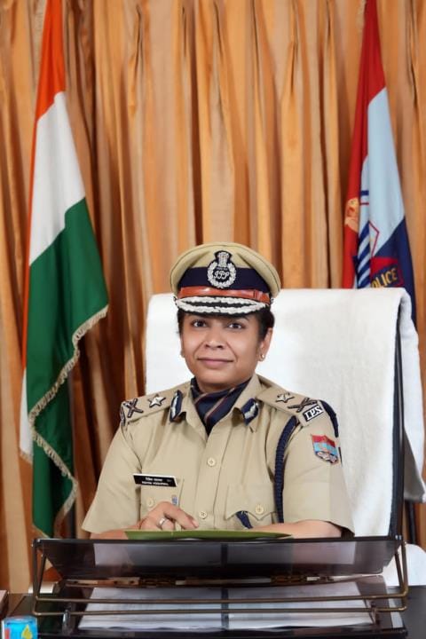 Officers will tell how to improve policing