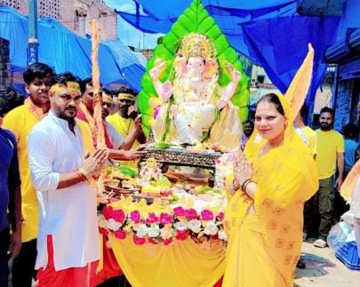 Bappa came to every house, a divine court was decorated