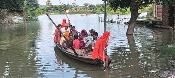 Ganga rose 3.99 meters in 72 hours, water level is rising 2 centimeters per hour