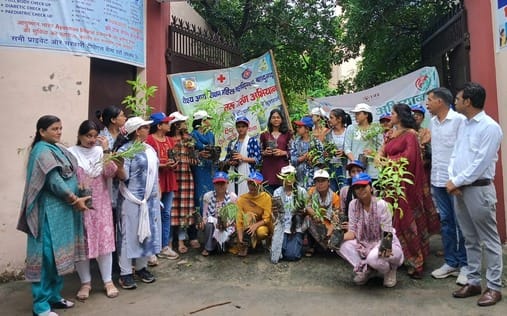 Taru Tarang campaign run by Vaishya Arya Shikshan Mahila Mahavidyalaya