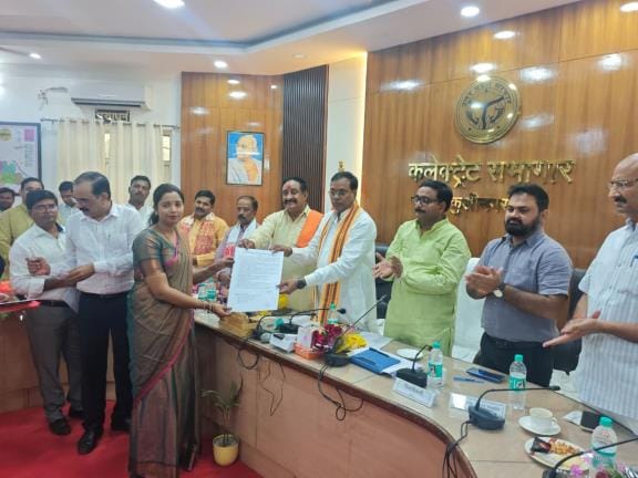 Appointment letters given to 30 head servants