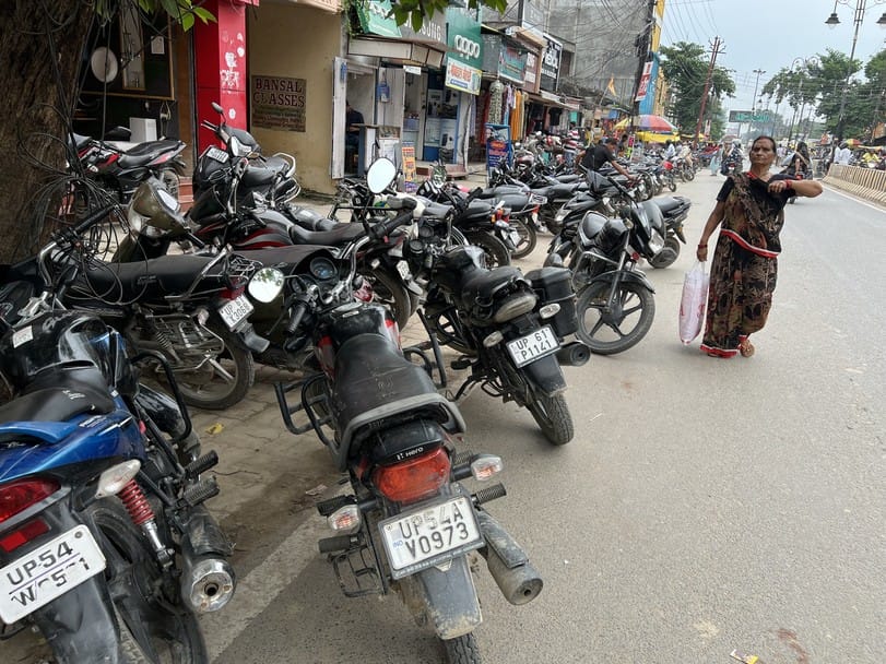 Plan for multi-level parking closed in files, challans worth Rs 7141 issued for parking vehicles in no parking areas