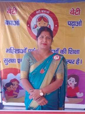Sheela received honor for connecting tribal children to mainstream education