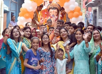 Ganesh Ji's processions took place in Shri Kalki Nagari, cheers resounded