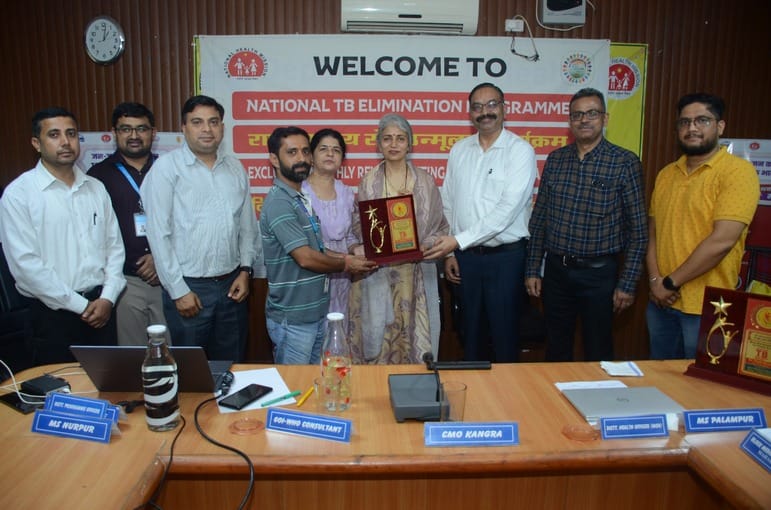 Received honor for doing good work in TB free campaign