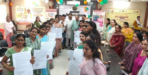 16 newly selected chief servants received appointment letters
