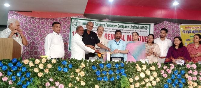 FPO launched solar cum pheromone track, will protect from insects