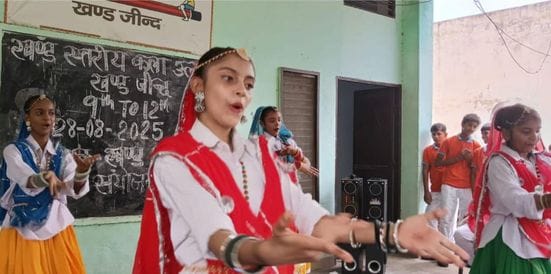 Students showed their skills in art festival