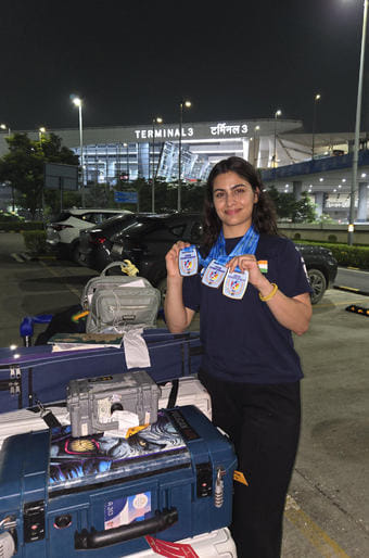 Manu Bhaker returned home after winning 3 bronze medals in Asian Championship