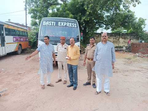 Campaign against illegal transportation... auto-tractors being caught