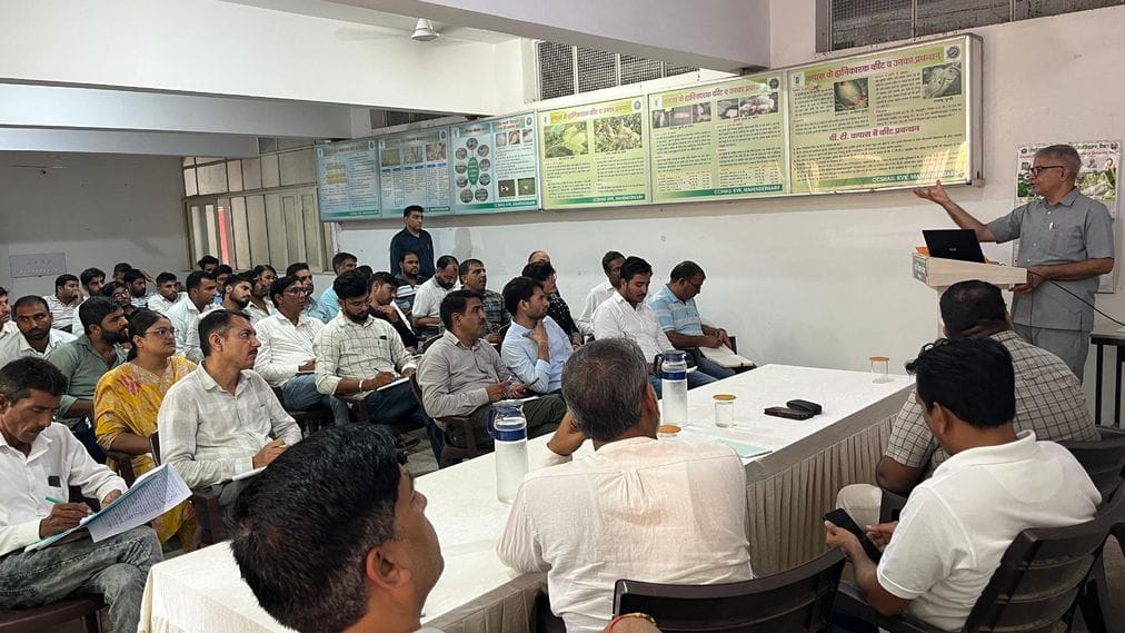 Training given to officers for prevention of pink bollworm in cotton