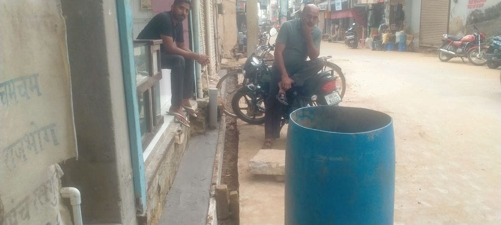 Work on constructing drains on both sides of the road started in Hatta Bazar