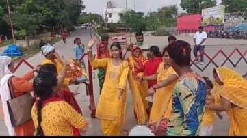 ganpati visarajan in lucknow