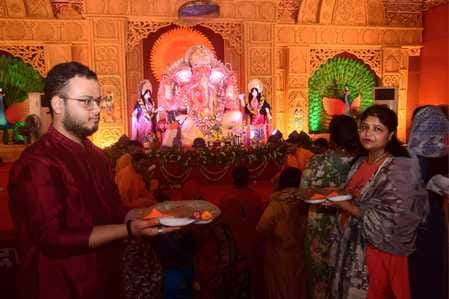 ganesh utsav in lucknow