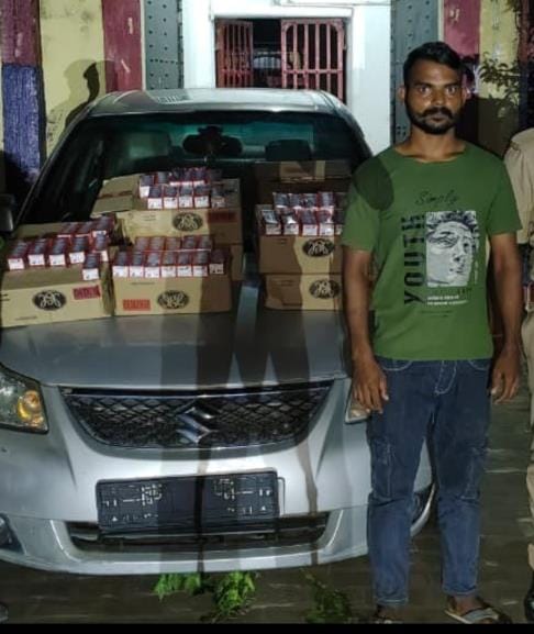 Deoria's liquor smuggler arrested in Taryasujan