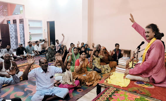 Human body is given to earn money in the form of virtue: Acharya Roop