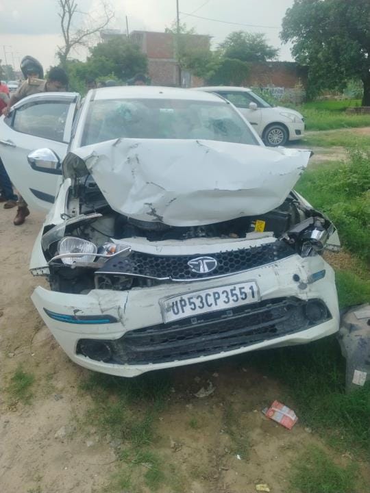 High speed car rams into SUV, one dead, three injured