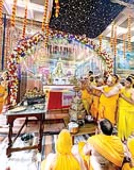 Start of Daslakshan festival: Worship of Uttam Kshama Dharma on the first day