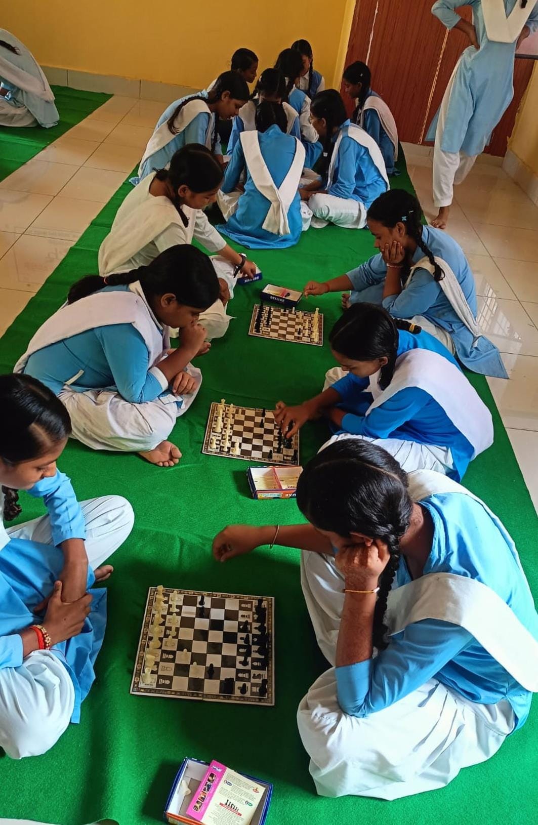 Anjalana and Mehak top in Carrom Board Senior