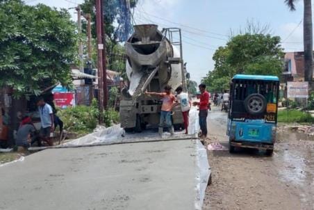 CC road construction started in Katra Bazaar