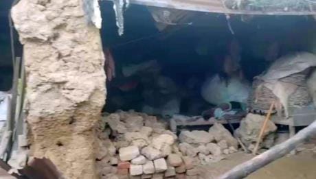 A kutcha house collapsed due to rain, woman died under the debris