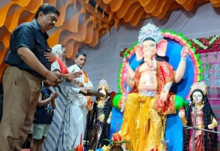 Gajanan was seated in the pandals, worship began