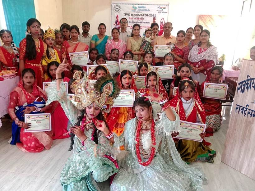 Mohini in classical dance, Ashutosh and Rani first in sculpture