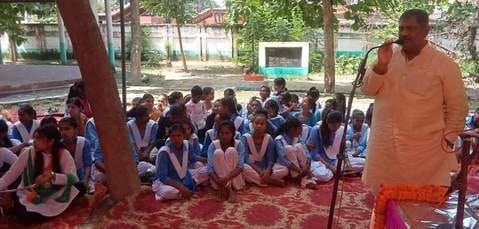 The freedom fighter complex will be beautified with two lakh rupees