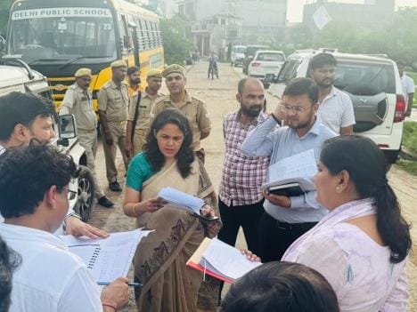 Illegal construction demolished in Sarojini Nagar