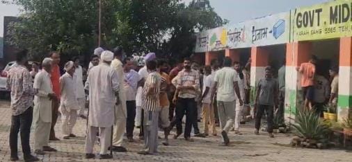 Government school teacher accused of molestation, villagers protest