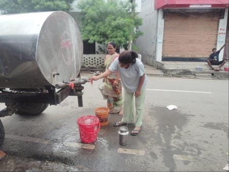 Drinking water supply remained disrupted for 24 hours, 10 thousand people were in distress