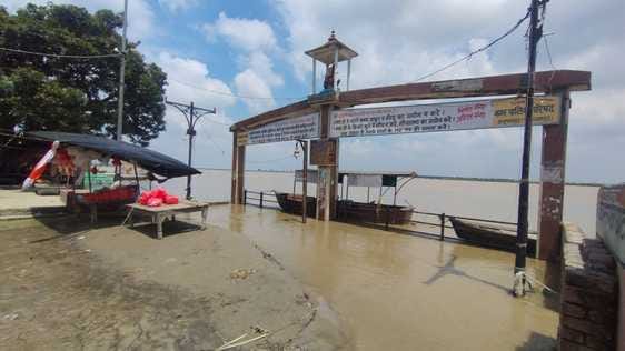 Ganga's water level falls, erosion continues at many places