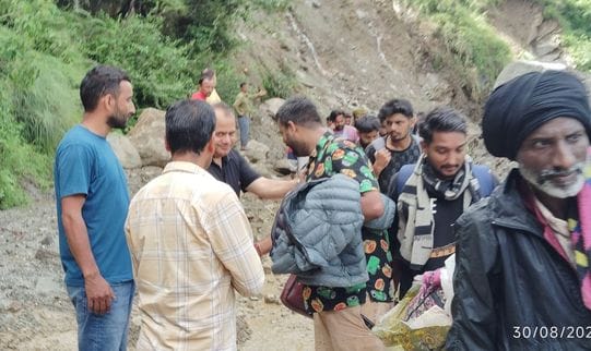 MLA Dr. Janak Raj left for Bharmour on foot from Kalsuni