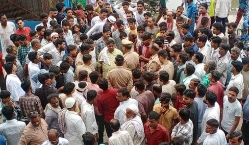 kasganj news lady died hospital sealed